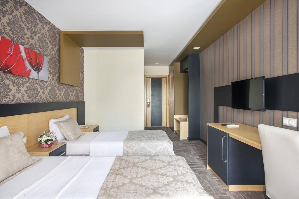 Berksoy Hotel แบร์กามา ภายนอก รูปภาพ